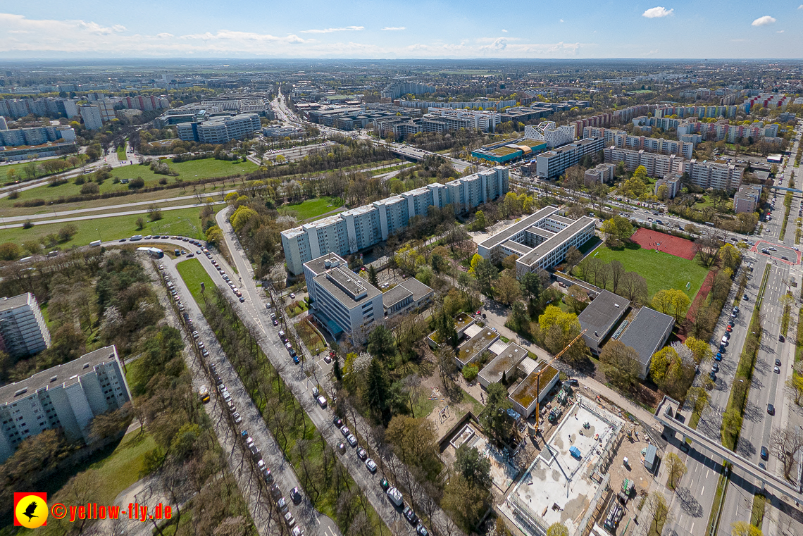 21.04.2023 - Baustelle Haus für Kinder in Neuperlach